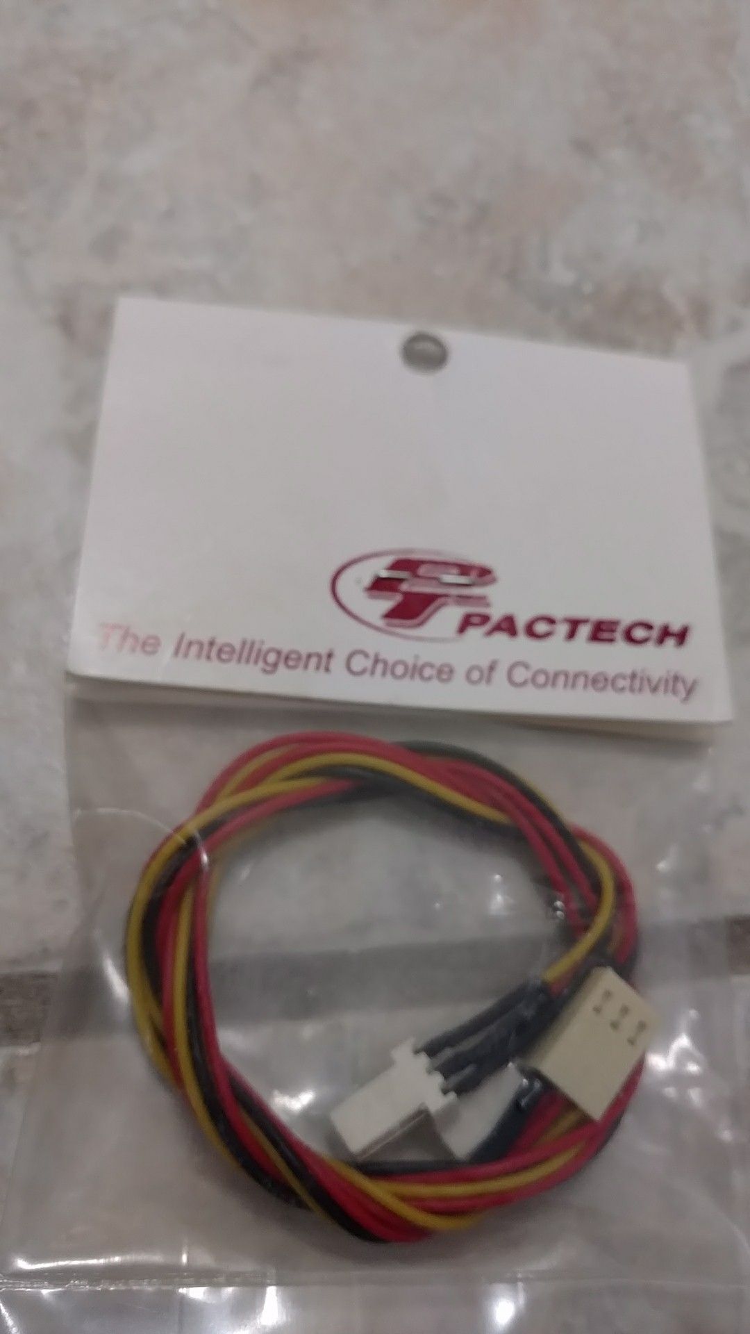 DC fan wire splitter