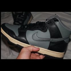 dunk high Retro “Classic Grey”