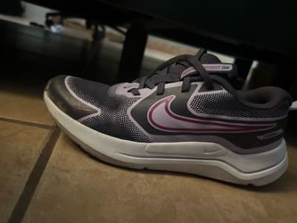 Nike shoes