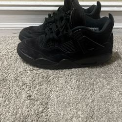 Jordan 4 Black cats