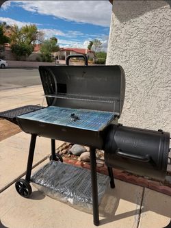 NEW ASSAMBLED FROM THE BOX CHARCOAL BBQ GRILL