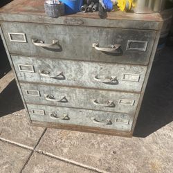 Free Cabinet