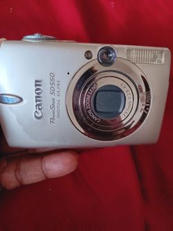 Powershot SD550 $120 O.b.o