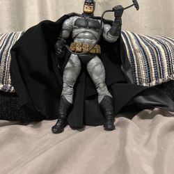  The dark Knight returns McFarlane ( BAF Accessory included) With Box All accessories