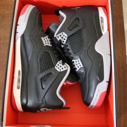 Jordan 4s