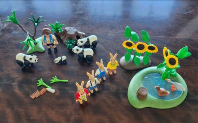 Playmobile pandas rabbits sunflower ducks pond