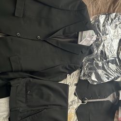 Traje moderno para joven