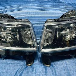 Headlights For Grand Cherooke  2014-2016