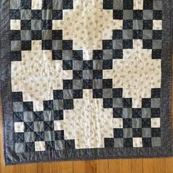 NEW Hand Crafted Lap Quilt - 30" x 30"