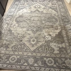 Area Rug (8 x 10)