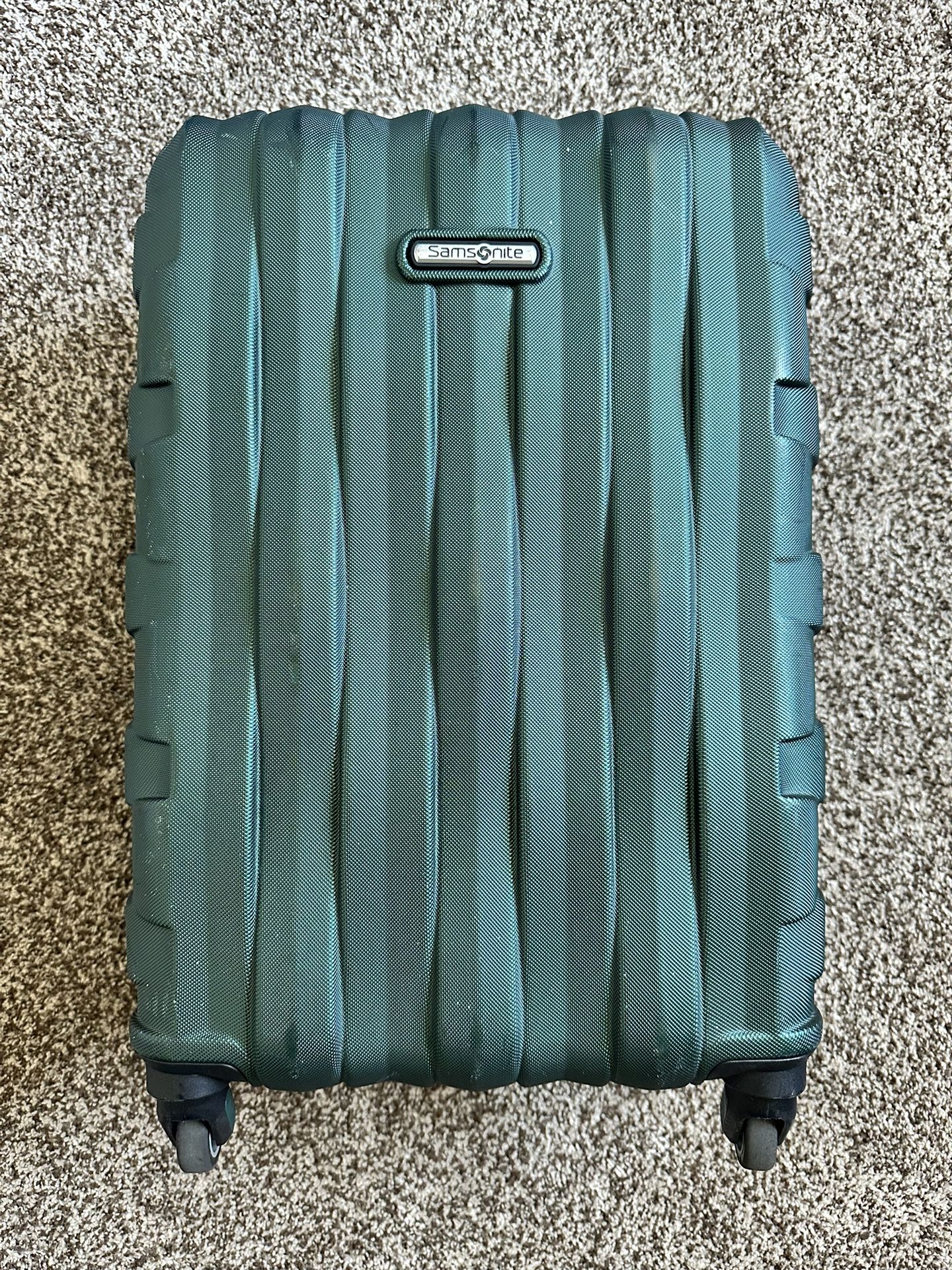 Samsonite Luggage - Broken Handle 