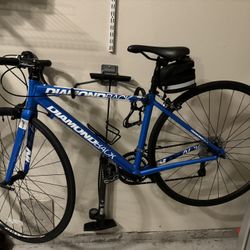 Blue Diamondback Podium 700 Junior Road Bike for Sale in Bothell WA OfferUp