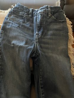 Pantalón De Mujer. 5 Dólares