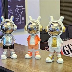 Astronaut Statue Modern Decor 