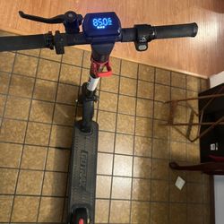 Gotrax G4 Electric Scooter + Extra Airless Tires, U-lock, and Extra Reflector