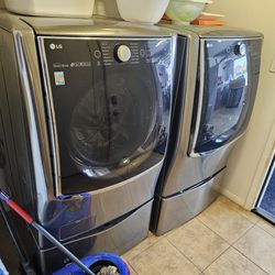 LG Smart Front Load Washer And Dryer