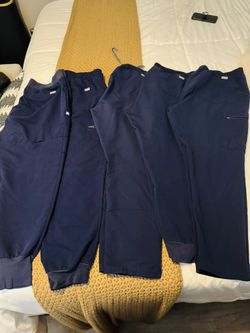 Women’s Figs scrub pants