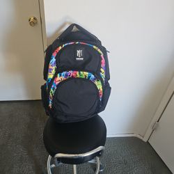 BackPack (Reign)