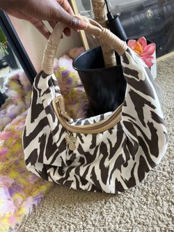 Tommy Bahama gold pineapple purse