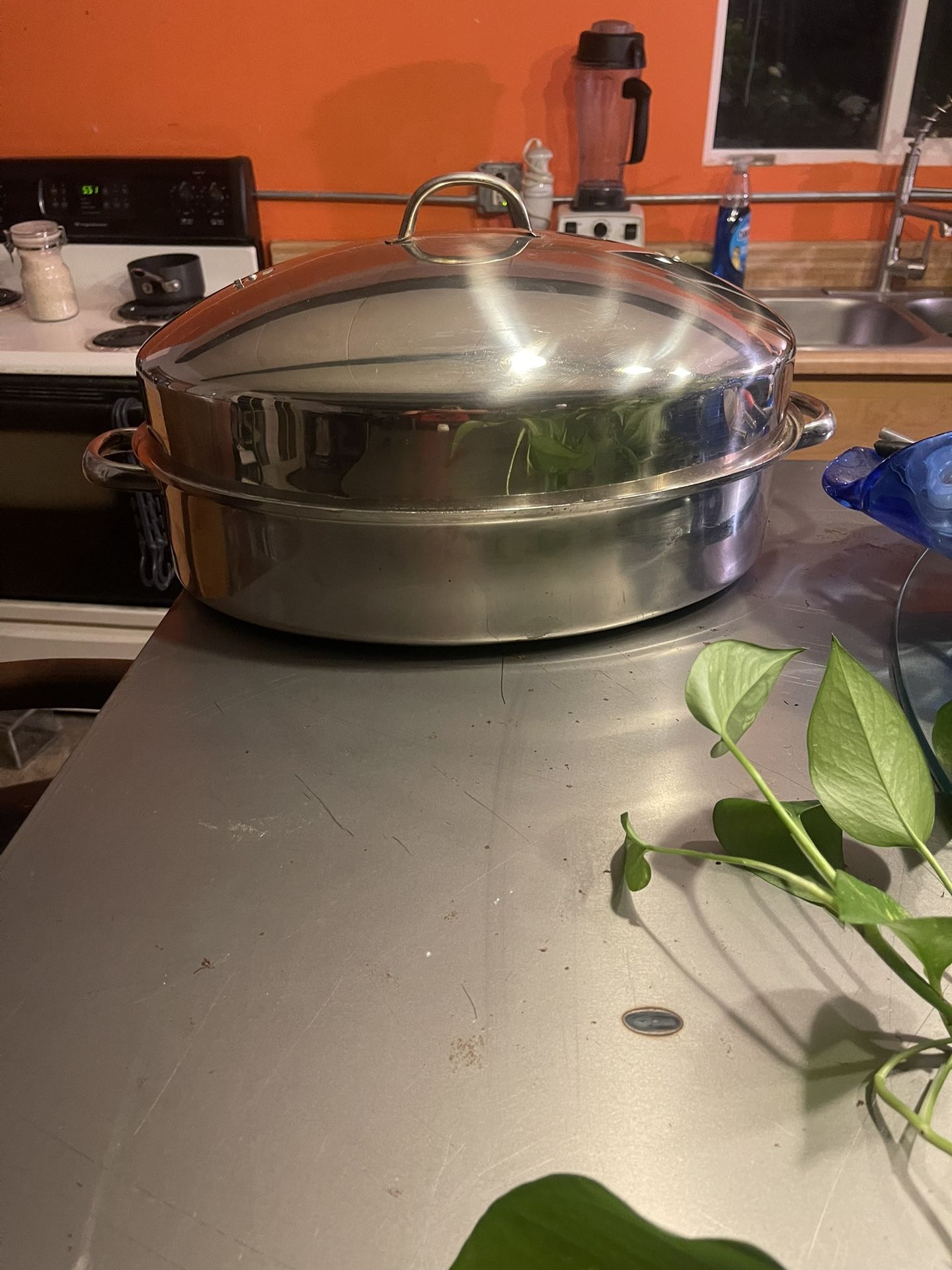 Brand New!! Stainless Steal Extra Large 8x8 Roasting Pot