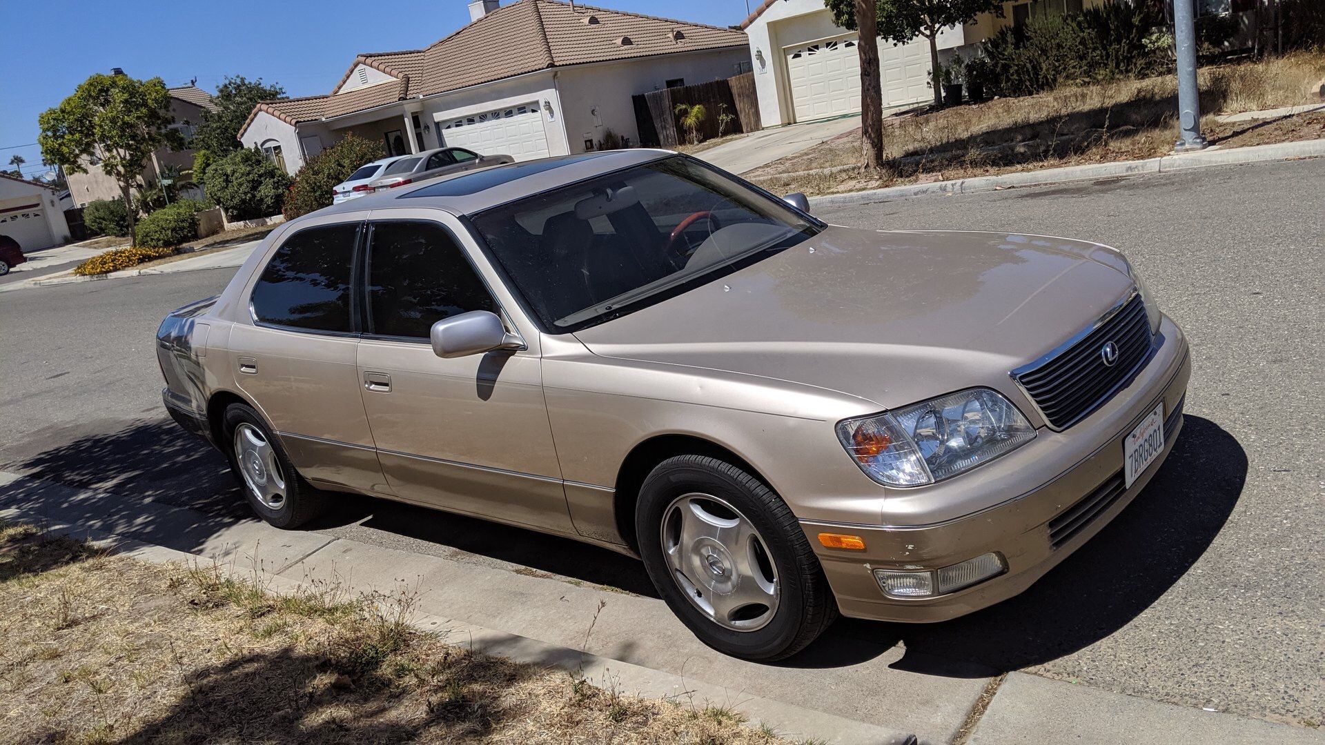 1999 Lexus LS 400