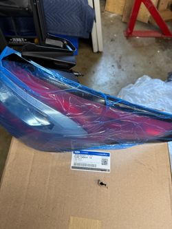 17 - 19 ESCAPE TAIL LAMPS
