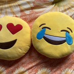 Emoji pillows