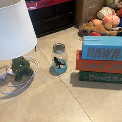 Dinosaur Lamp & Bedroom Decor