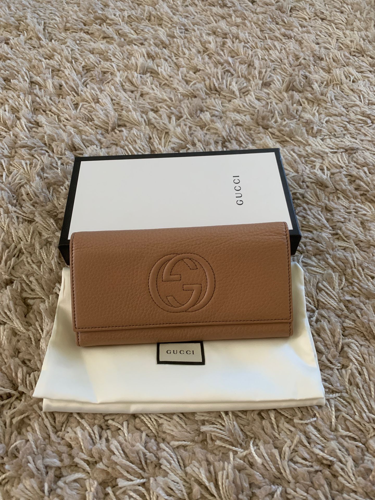 New authentic Gucci wallet