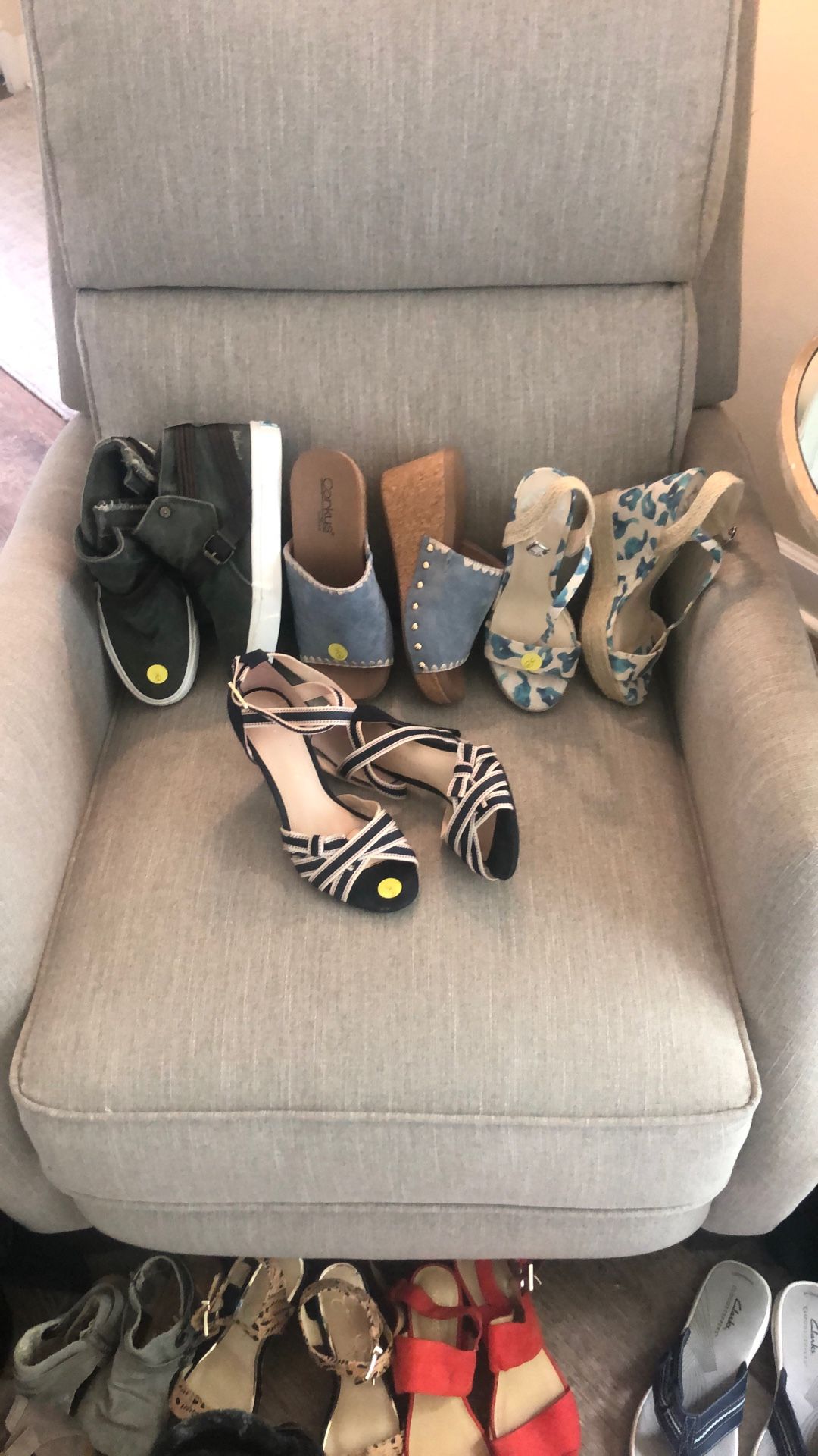 Brand New Never Worn Size 6