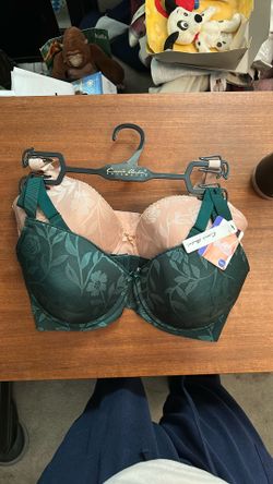 NEW w/tags BRAS 2 Pack 38DD