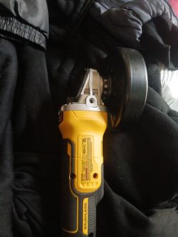 Dewalt circular hand saw