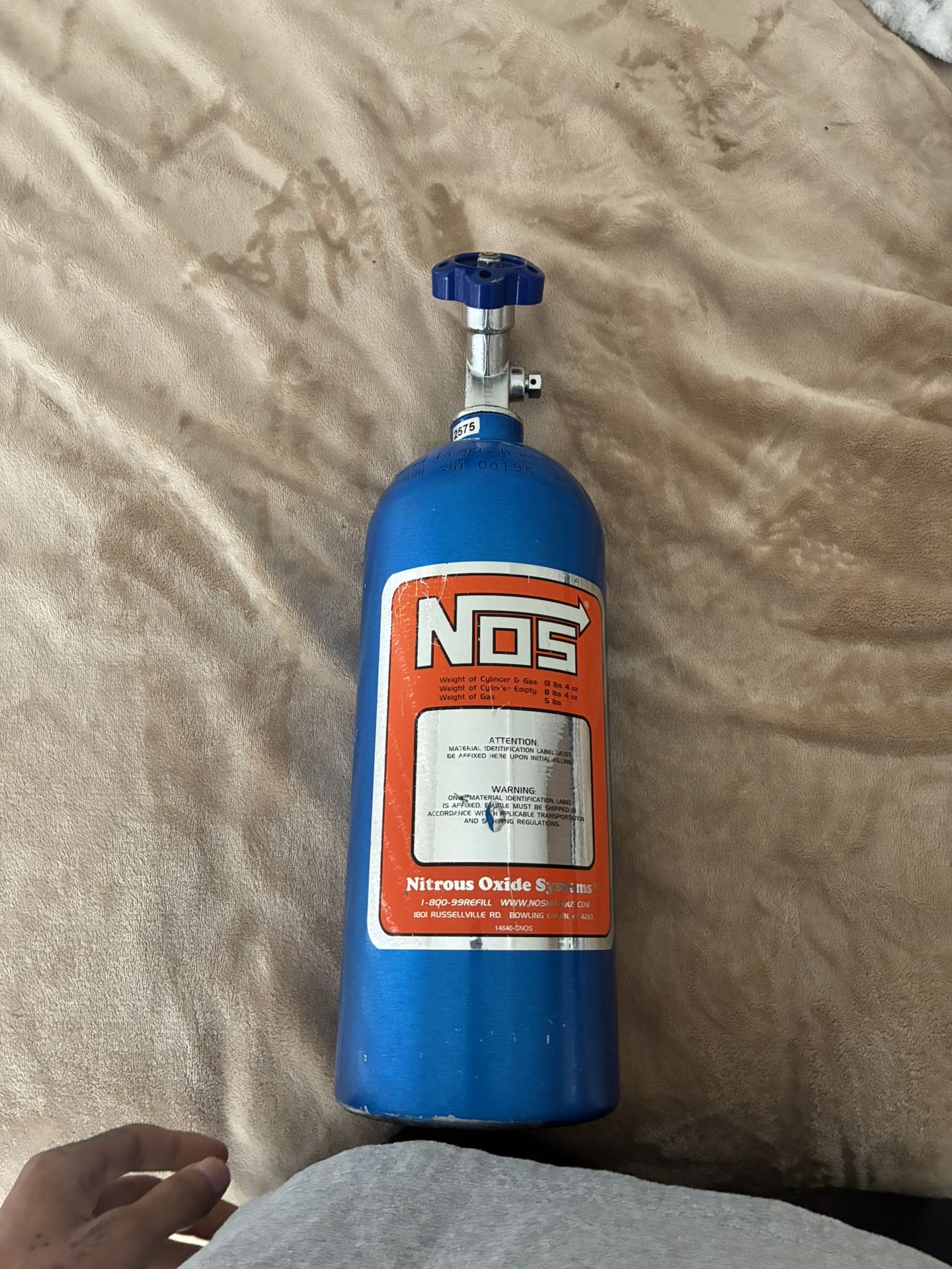 Noz
