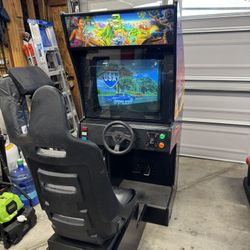 1995 Cruzin USA  Full Size Sit Down Arcade Game 