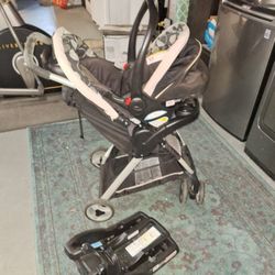 Graco Child Stroller w/ Car Seat Base