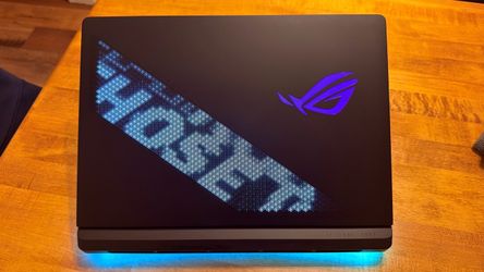 ROG STRIX SCAR 16 (2025) G635LX-XS96