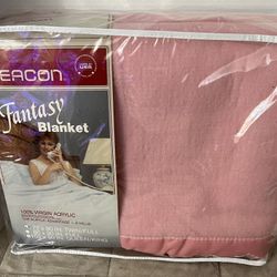 Vintage Pink Beacon Fantasy Acrylic Blanket 100% Virgin Acrylic 