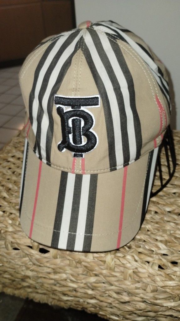 Burberry Cap/Hat