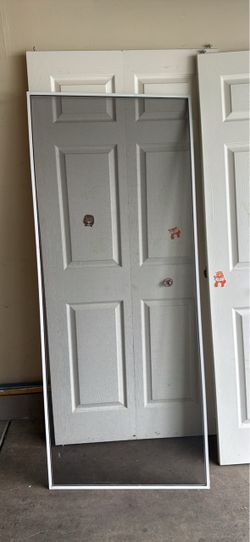 Bi-fold doors for closet