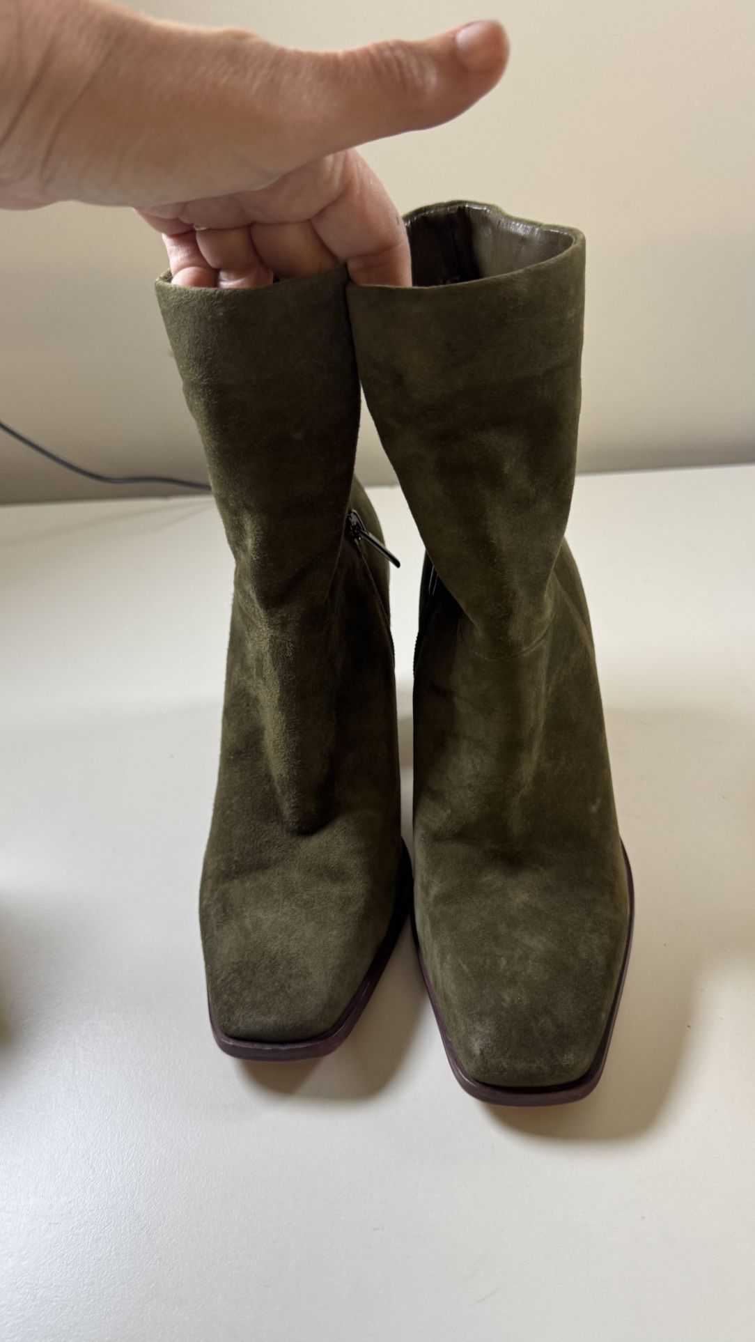 Vince Camuto Suede Boots Size 71/2