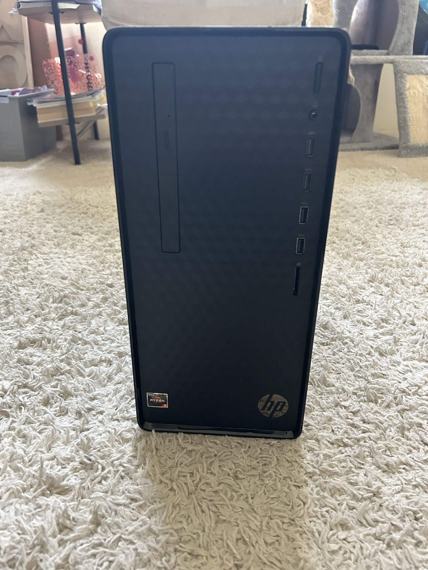 HP Desktop With Power Cord