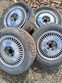 Forza Custom Rims off of 92 Cadillac
