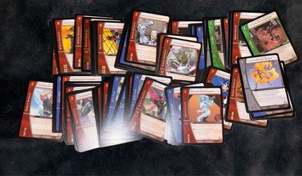 Lot of 125 vintage upper deck VS cards