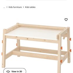 Kids desk