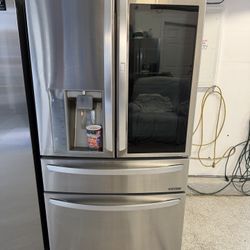 LG French Door Refrigerator 