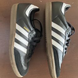 ADIDAS  SAMBA. Size 81/2