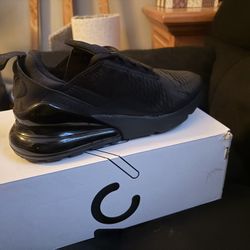 Air Max 270 