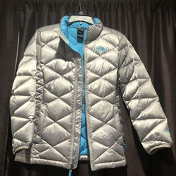 The North Face Girl's Xtra Large 18 Puffer Jacket Winter Silver/Blue