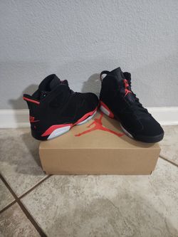 Air Jordan 6 Retro - Infrared Salesman, Size 10