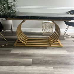 Front Desk Table And Chair 